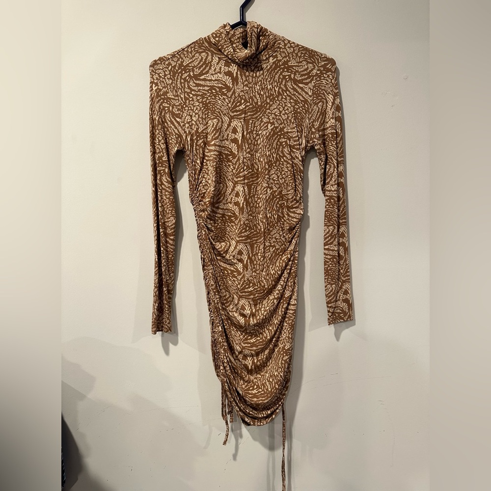 Forever 21 Long Sleeve Cotton Dress